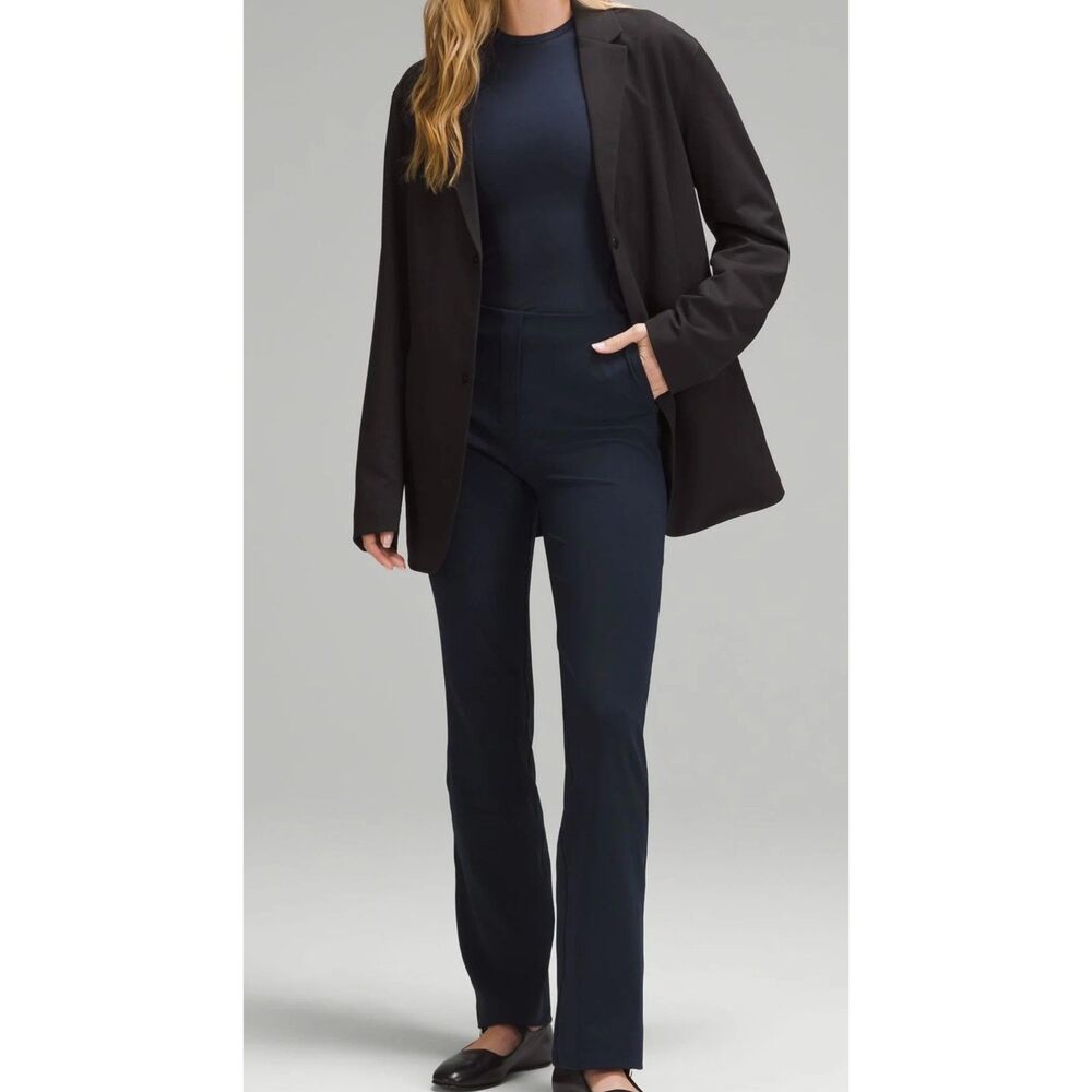 Lululemon Smooth Fit Pull-On High-Rise Pant Size 4 Navy